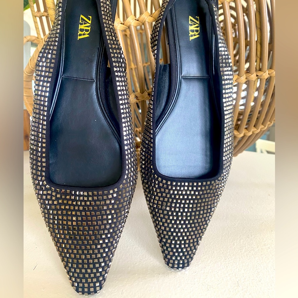 Zara  Women’s 10 Slingbacks |  Stunning!